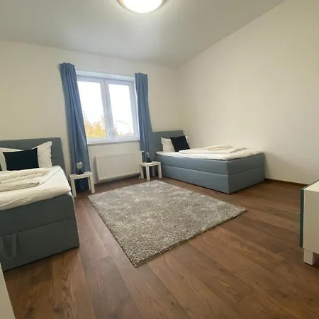 Royal Ocean Mit Sauna, Spielekonsole Und Whirlpool Ferienhaus Rostock