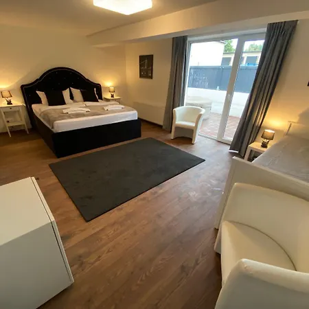 Ferienhaus Royal Ocean Mit Sauna, Spielekonsole Und Whirlpool *