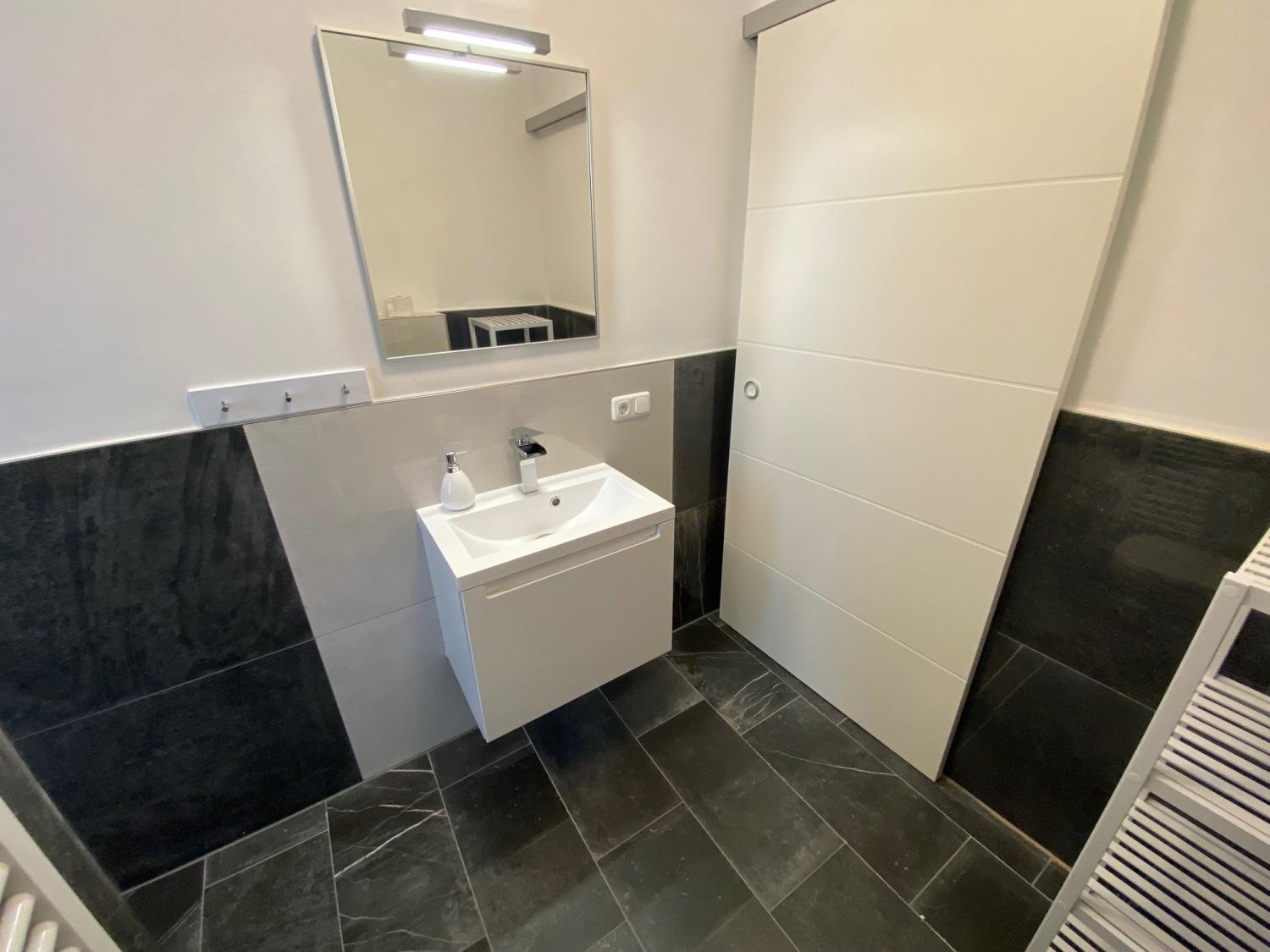 Royal Ocean Mit Sauna, Spielekonsole Und Whirlpool * Rostock